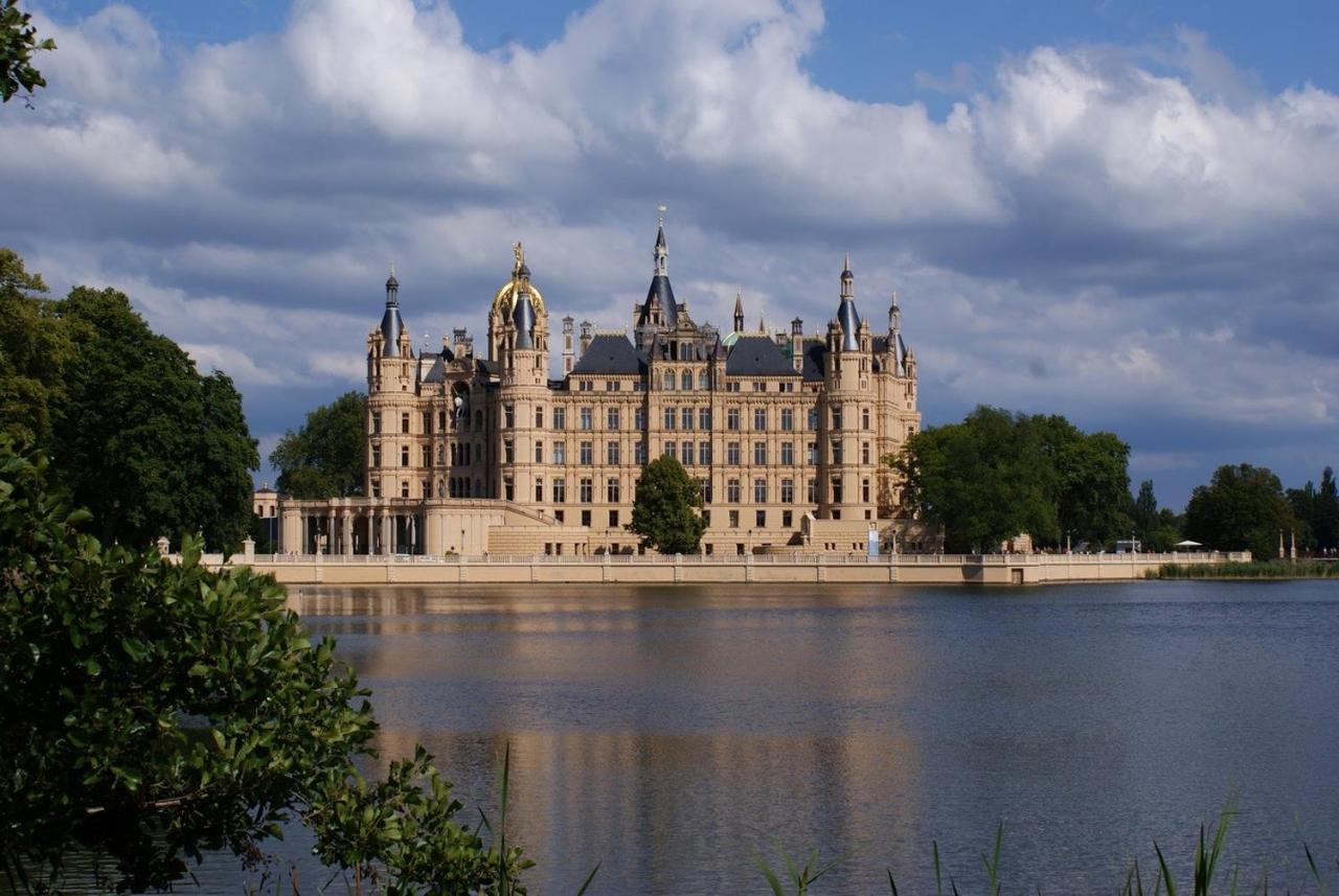 Villa Seeblick Am Schweriner See - Abc223 By Abcwismar Bad Kleinen Exterior photo